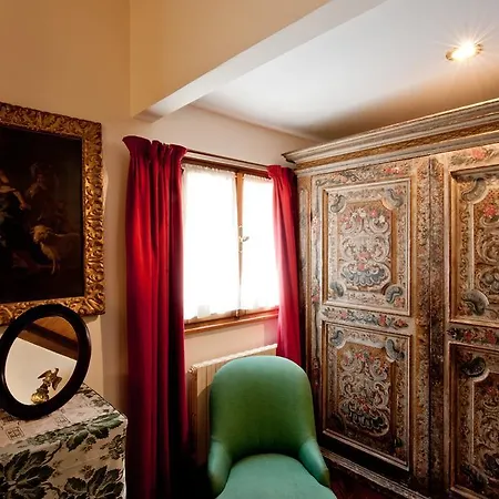 Casa Dell'albero Apartment *