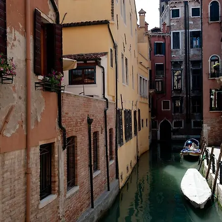 Apartment Casa Dell'albero Venice