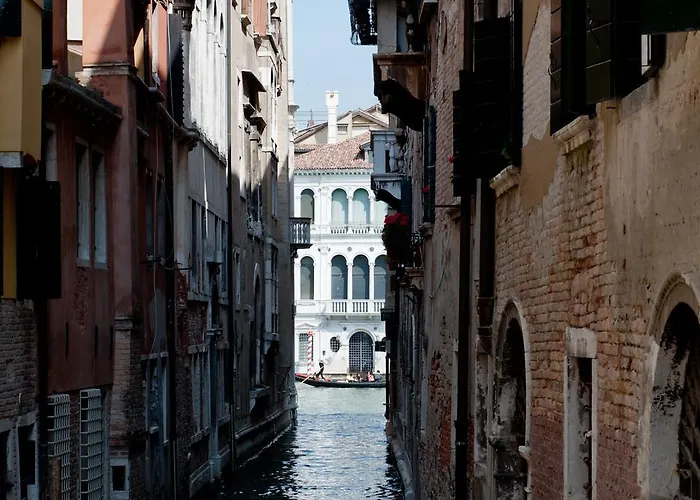 Casa Dell'albero Apartment *